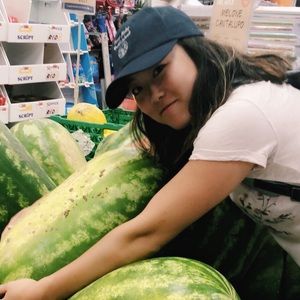 Meet your Posher, Agnes